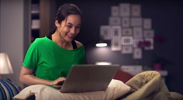 Melihat Strategi Iklan Tokopedia yang Berbeda dari Marketplace Lainnya